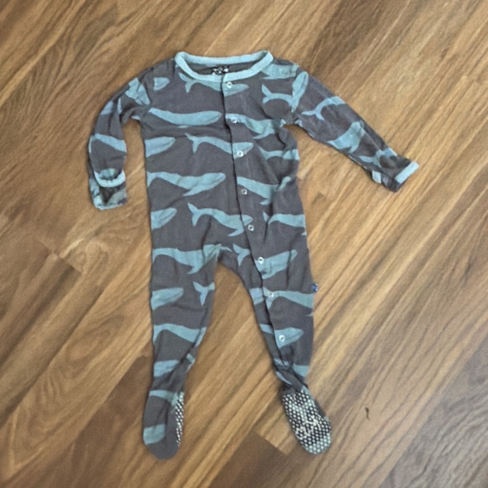 Kickee Pants Baby Boys 6-12 Months Whale Footed Sleeper Pajamas
